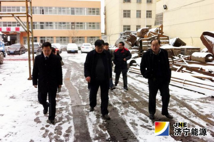 李明富到海纳科技走访慰问