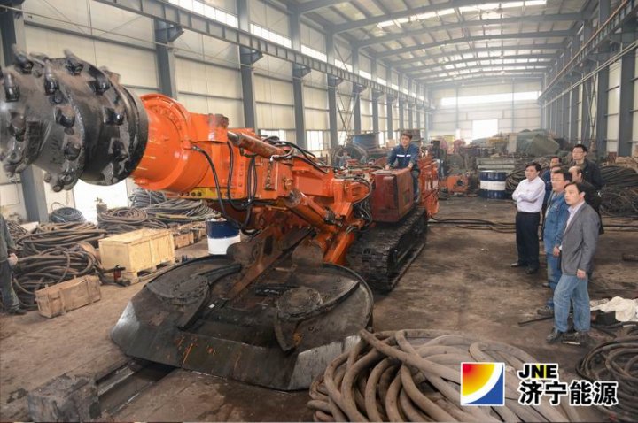 霄云煤矿自修综掘机节约八十余万