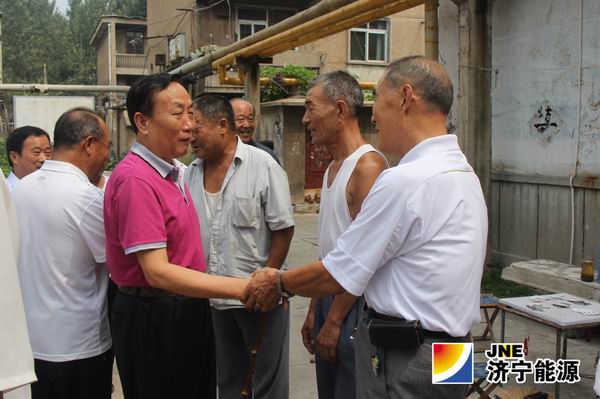 落陵煤矿老一辈建设者视察盛源公司