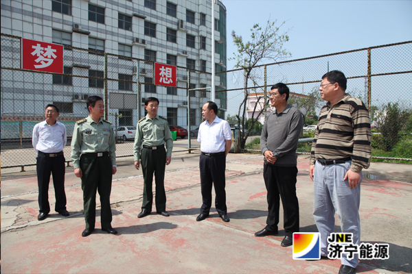 汶上县武装部领导到义桥煤矿指导民兵整组及民兵应急连训练工作