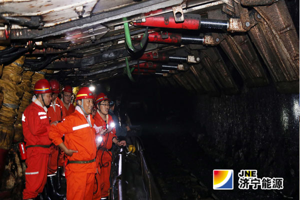 张广宇带队到陕北朱家峁煤矿检查指导工作