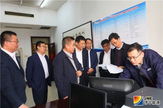 省煤矿安全监察局总工程师田学起到阳城煤电调研