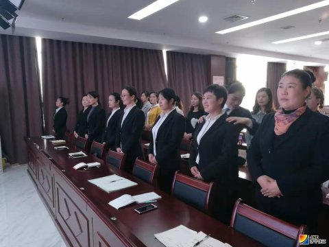 运河煤矿加强礼仪培训提升服务能力