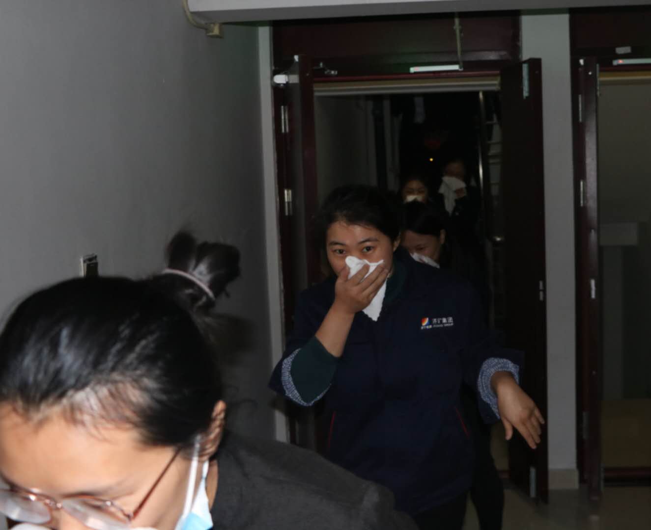 1604142092970428.jpg 圆中园公司:2020.10.28人员应急通道疏散(韩光辉).jpg