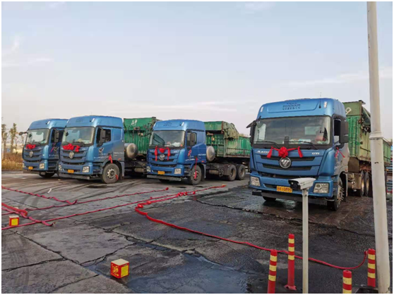 安居煤矿：安居煤矿新能源国六燃气车正式投入运营 正式开启绿色运输新模式（吴中意）.jpg