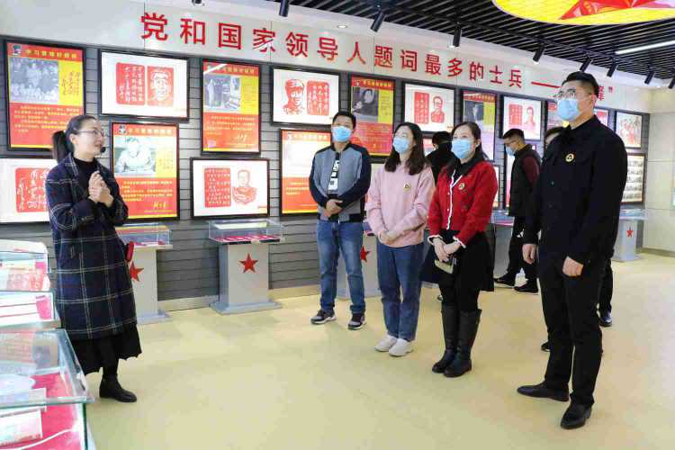 义桥煤矿：传承雷锋精神 义桥煤矿在行动（张洁尘）3.jpg