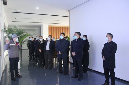 贵阳市息烽县考察团到精密制造产业园考察交流