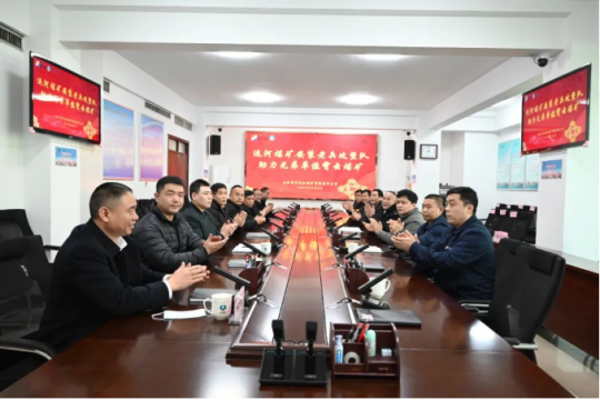 运河煤矿派出“老兵攻坚队”全力以赴支援霄云煤矿