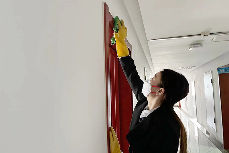 1648650810801779.jpg 清扫房间.jpg