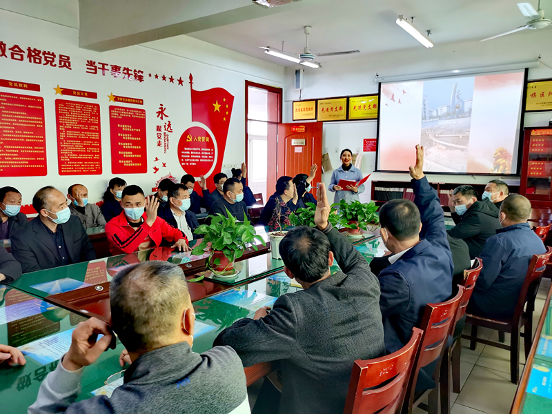 1681454130558950.jpg 2023年3月,义桥煤矿女工协管进区队安全宣教。(地点:义桥煤矿,拍摄:梁益庆)_副本.jpg