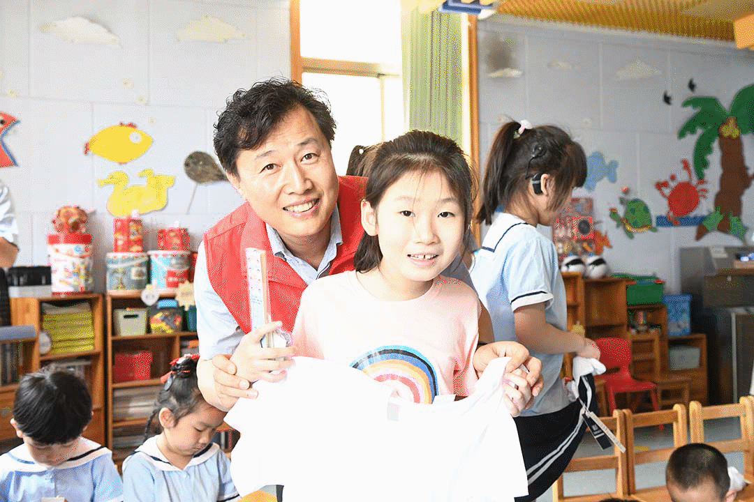 1684548686659174.gif 640.gif