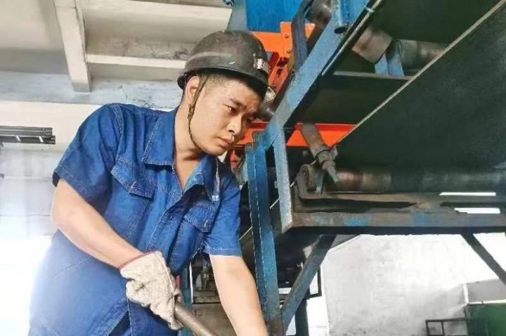 济宁能源各企业积极开展“青安岗话安全”活动