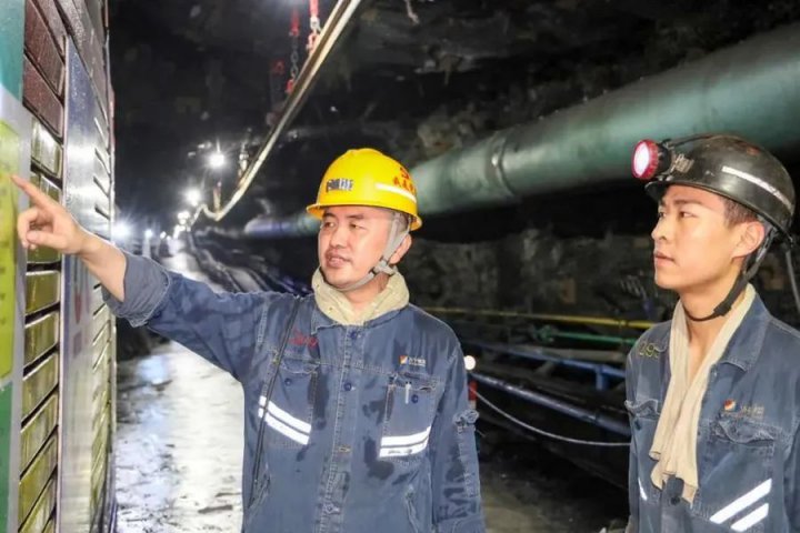 金桥煤矿以“三心工作法”锻造干部队伍硬作风