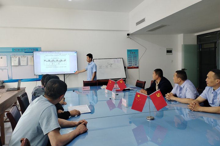 从几小时到十分钟！张敬富班组单轨吊技术破解大倾角调移难题